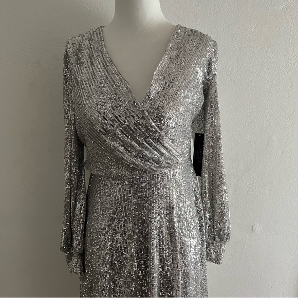 Tahari ALS Stretch Allover Silver Sequin Faux Wrap Midi Dress Size 2 - Picture 2 of 11